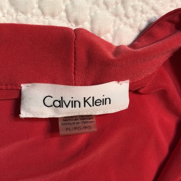 Calvin Klein Shell - Picture 2 of 3
